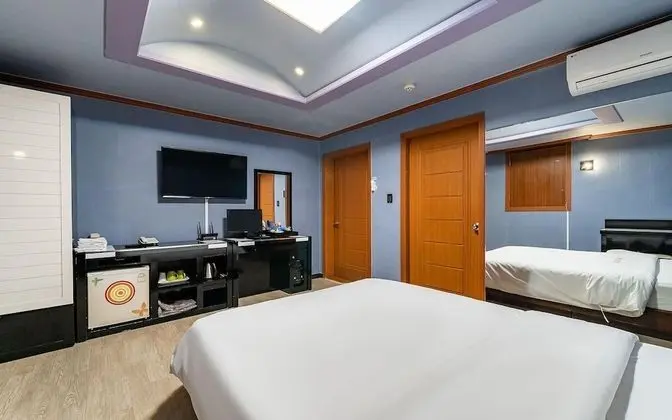 Oda (Special Room)