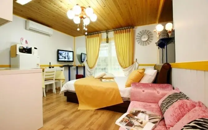 Oda (Symbidium (Jet spa for 3 or 4 Person))