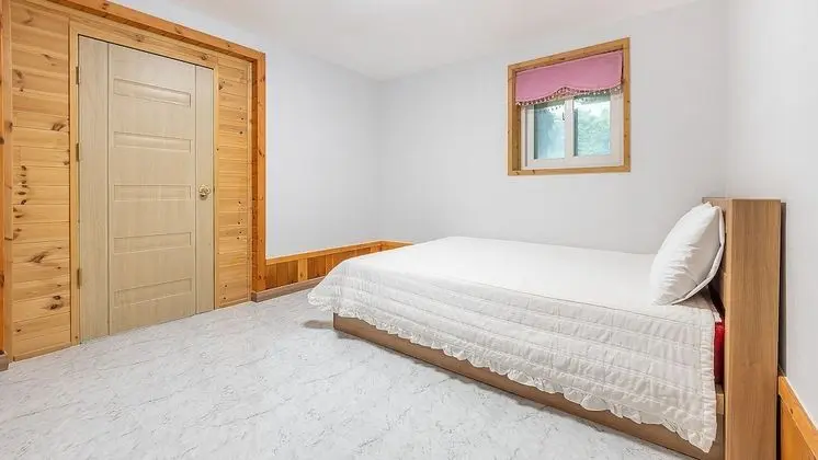 Basic Oda, 1 Yatak Odası (jatnamu)