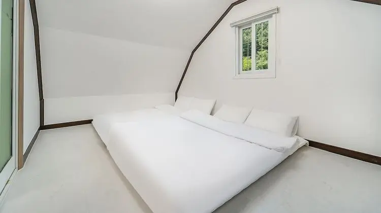 Basic Oda, 1 Yatak Odası (cherry)