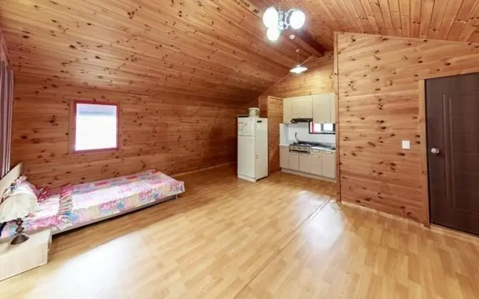 Oda (2F Group Room)