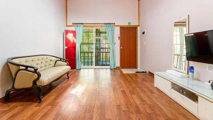 Basic Oda, 1 Yatak Odası (Joohwang)