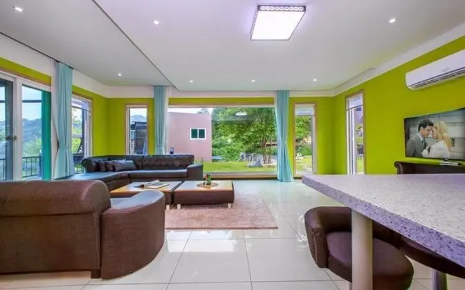 Oda (Raphael-dong (1st floor-family))