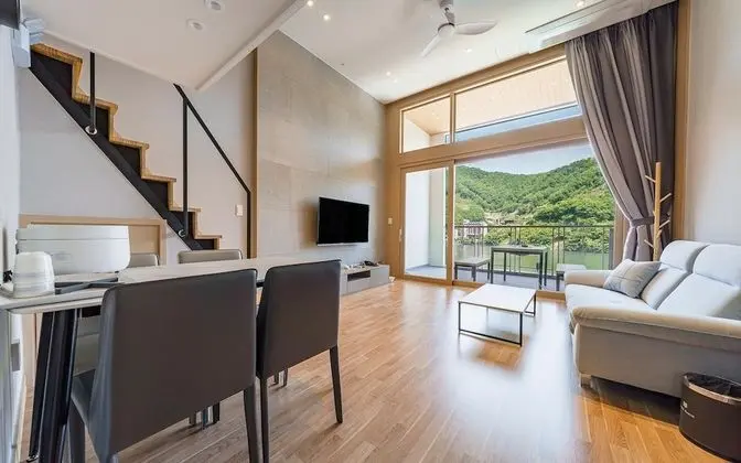 Oda (Standard Room (Room L1-306 Random Ass)