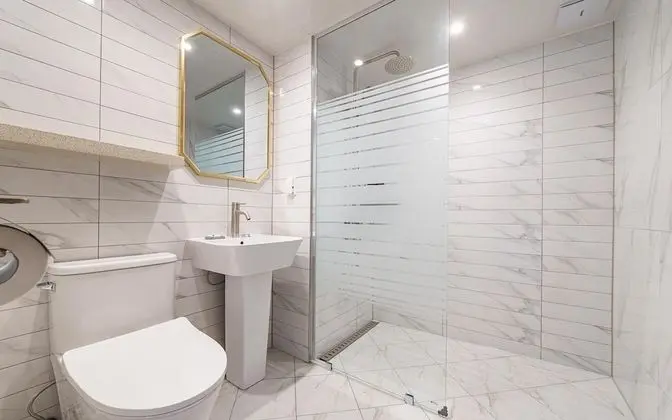 Oda (Standard Room (Room L1-306 Random Ass)