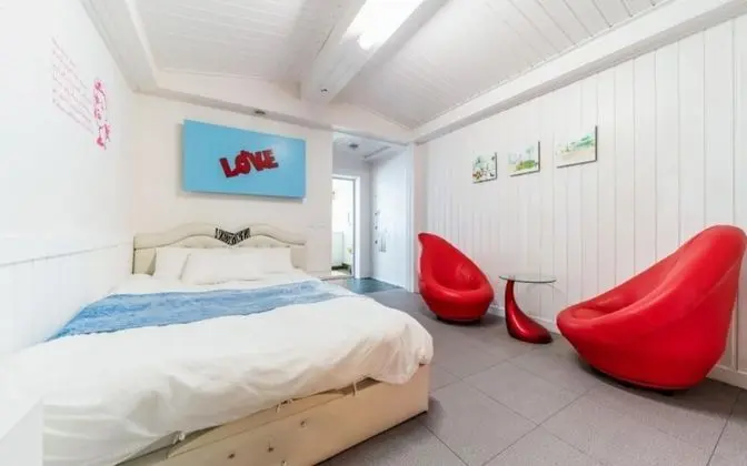 Oda (Blue (jet spa))