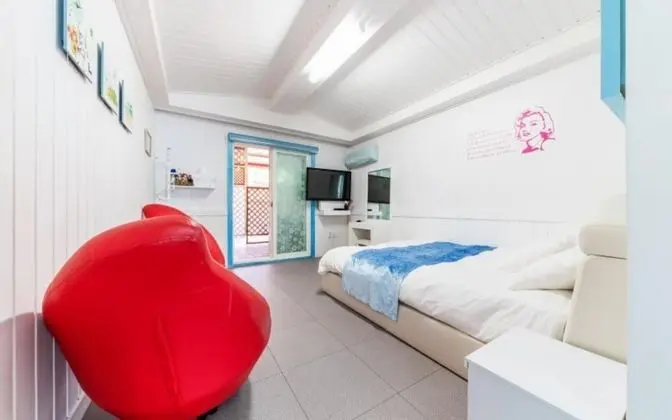 Oda (Blue (jet spa))