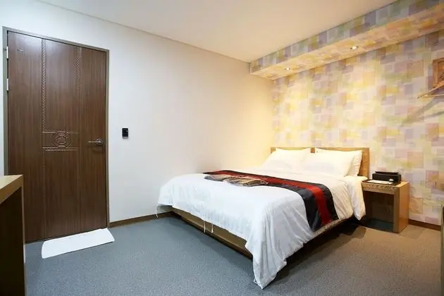 Oda (General Room B (You must check-in by )