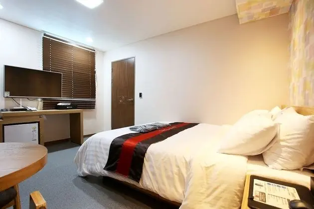 Oda (General Room B (You must check-in by )