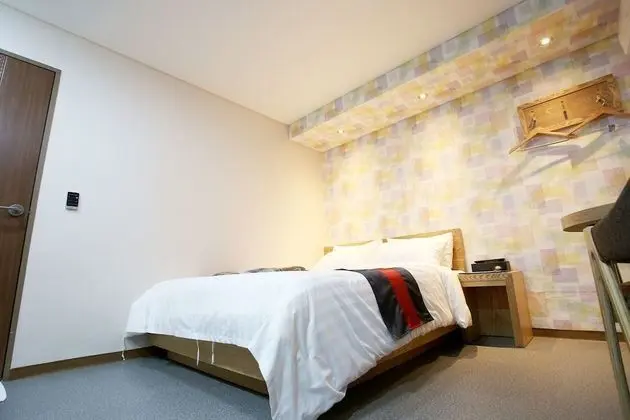 Oda (General Room B (You must check-in by )