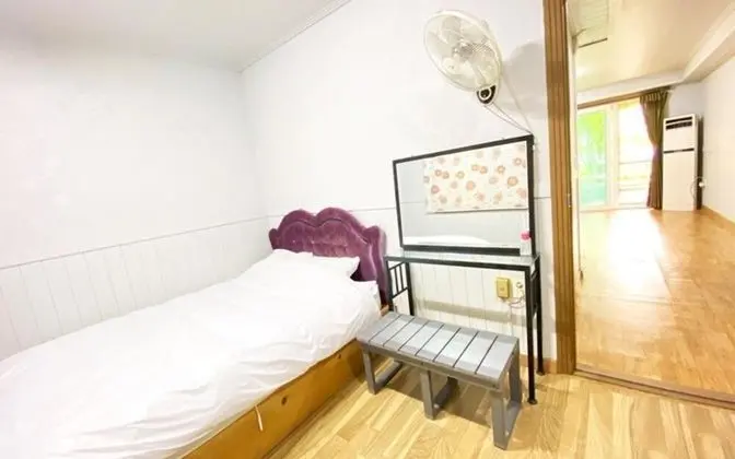 Oda ([Main Hall] Thank you four)