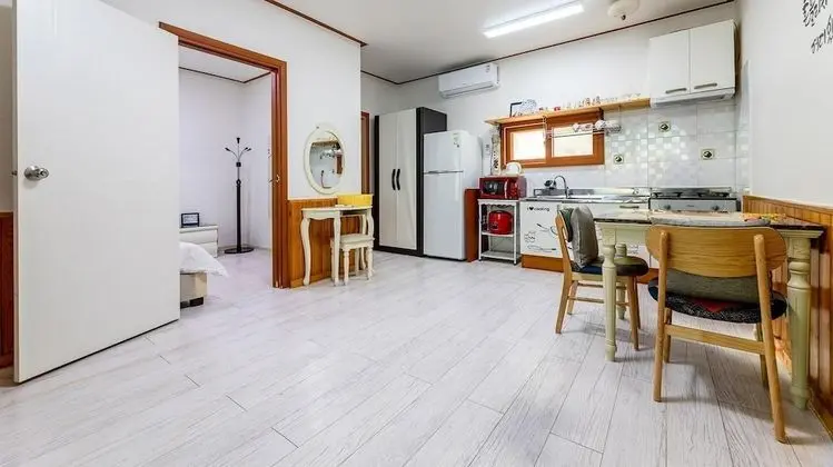 Basic Oda, 1 Yatak Odası (Daisy)