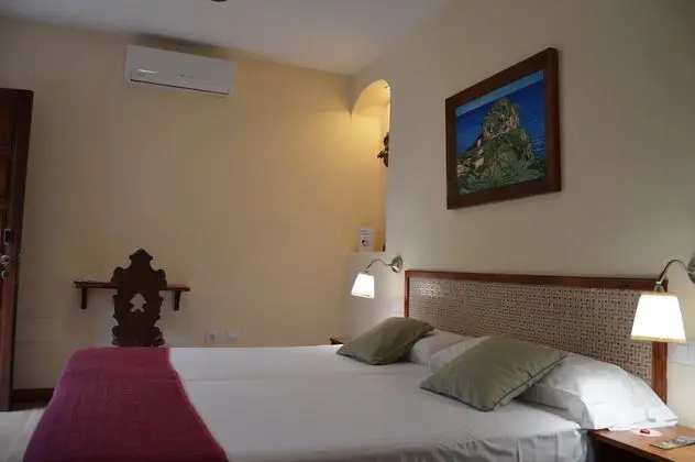 Tek Büyük Yataklı Oda (Upper floor)