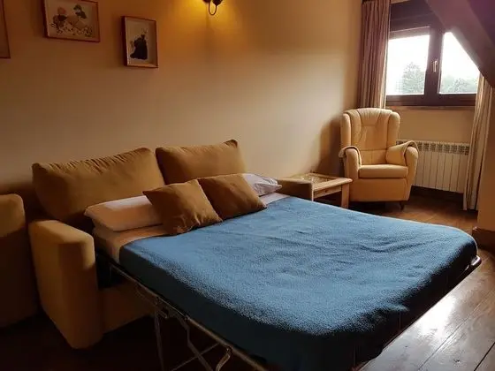 Üç Kişilik Oda