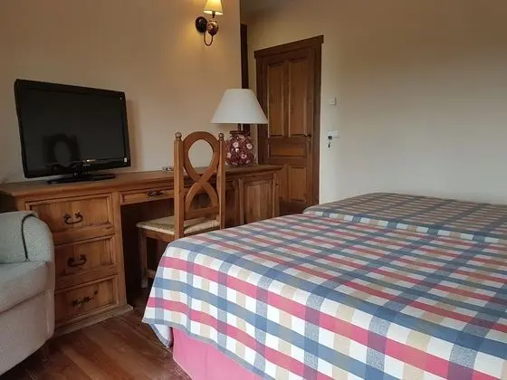 Üç Kişilik Oda