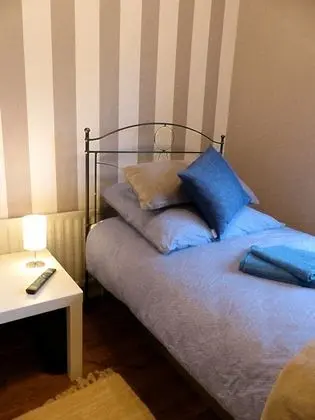 Standard Ev, 4 Yatak Odası, Göl Manzaralı, Göl Kenarı