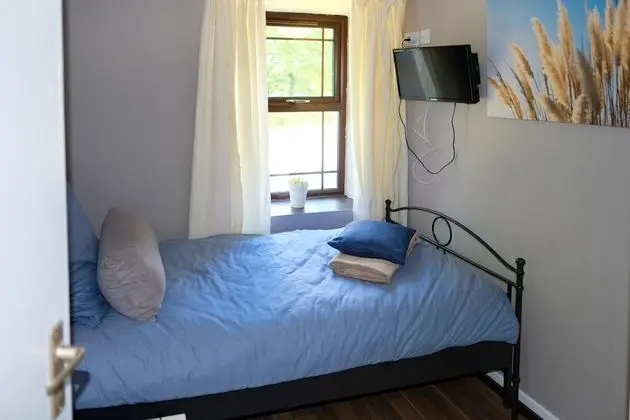 Standard Ev, 4 Yatak Odası, Göl Manzaralı, Göl Kenarı