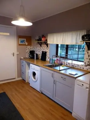 Standard Ev, 4 Yatak Odası, Göl Manzaralı, Göl Kenarı