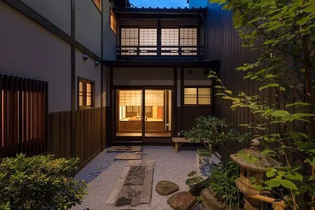 Ev (Garaku-an)