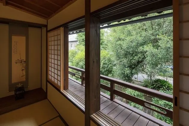 Ev (Garaku-an)