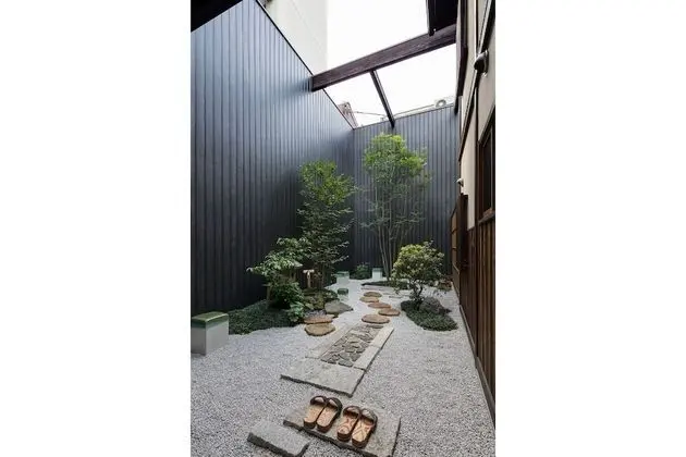 Ev (Garaku-an)