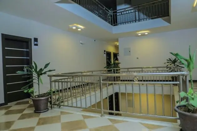 Senior Tek Büyük Yataklı Oda