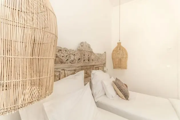 Tek Büyük veya İki Ayrı Yataklı Oda