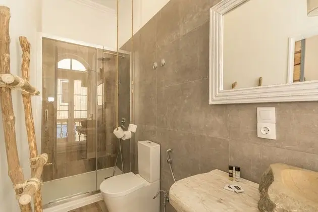 Tek Büyük Yataklı Oda