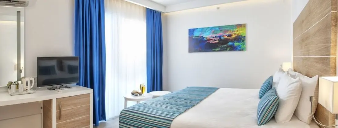 Superior Room with Jacuzzi