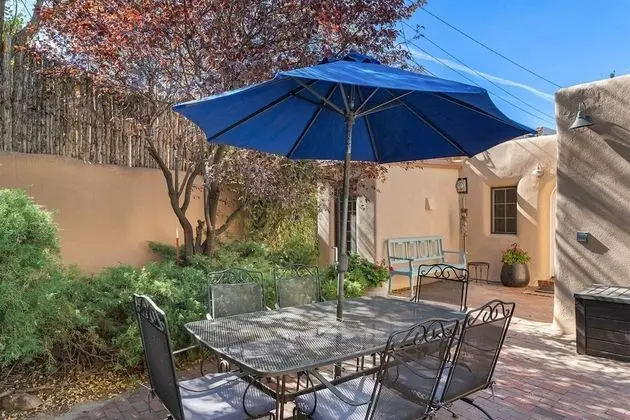 Ev (Garcia St. Adobe - Historic District,)