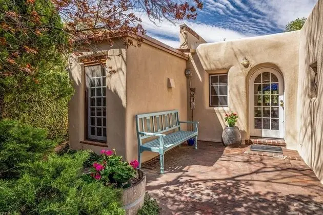 Ev (Garcia St. Adobe - Historic District,)