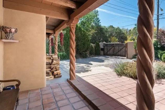 Ev (Garcia St. Adobe - Historic District,)