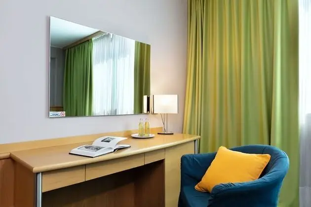 Comfort Tek Büyük Yataklı Oda