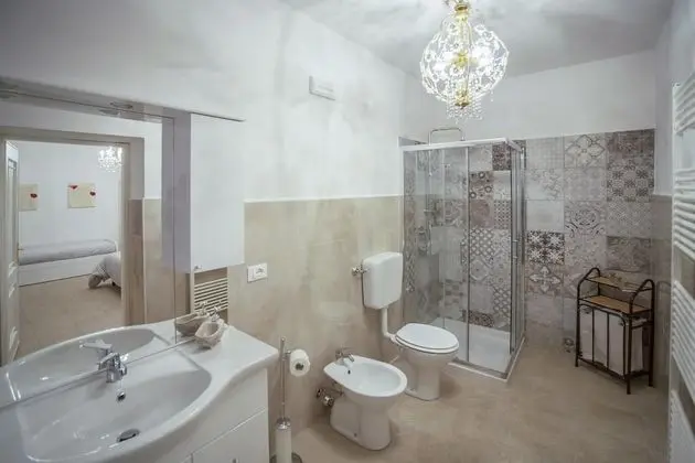 Dört Kişilik Oda, Bahçe Manzaralı