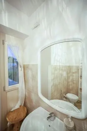 Oda, Bahçe Manzaralı (Queen)