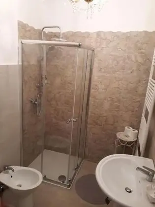 Tek Büyük Yataklı Oda, Bahçe Manzaralı