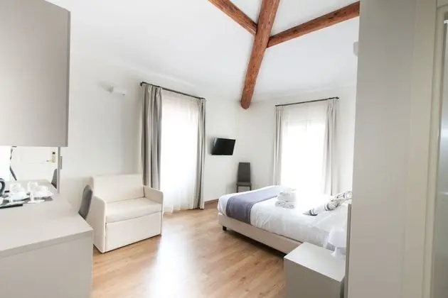 Superior Tek Büyük Yataklı Oda