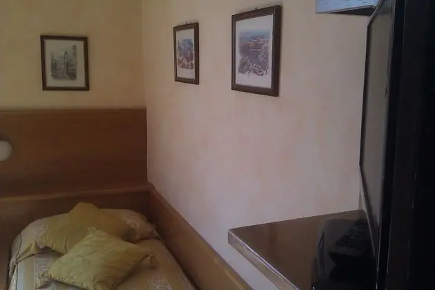 Tek Kişilik Oda, Göl Manzaralı