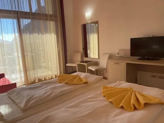 Deluxe Oda, 1 Yatak Odası, Balkon