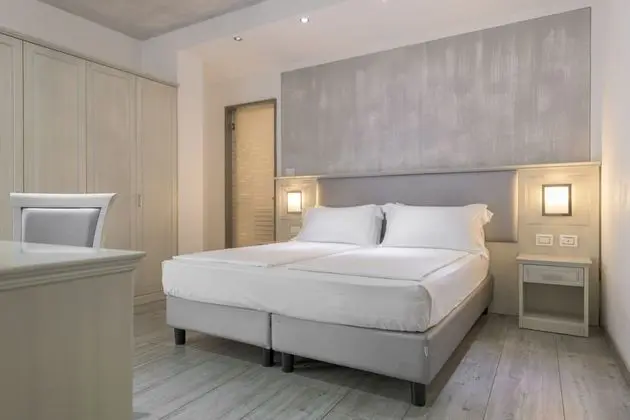 Comfort Tek Büyük Yataklı Oda, Göl Manzaralı