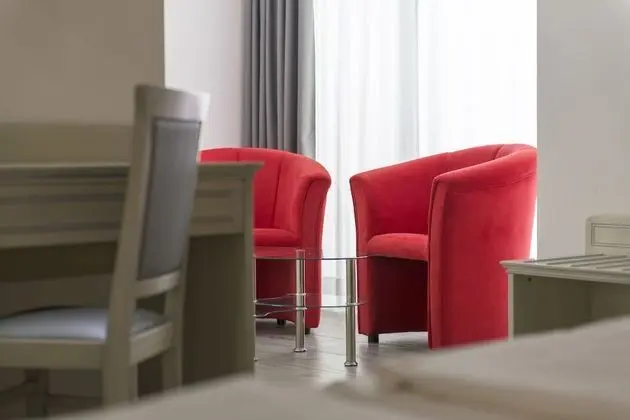 Deluxe Üç Kişilik Oda, Göl Manzaralı