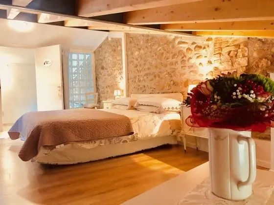 Exclusive Tek Büyük Yataklı Oda