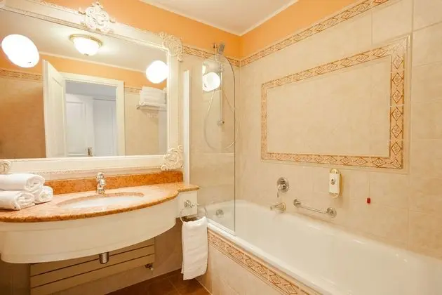 Classic Oda, 1 En Büyük (King) Boy Yatak ve Çekyat