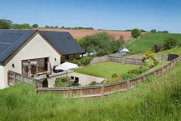 Apart Daire, 1 En Büyük (King) Boy Yatak