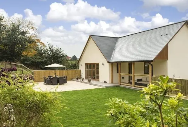 Apart Daire, 1 En Büyük (King) Boy Yatak