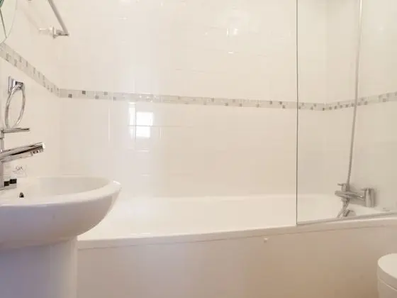Luxury Apart Daire, Özel Banyo (Garden Apartment)