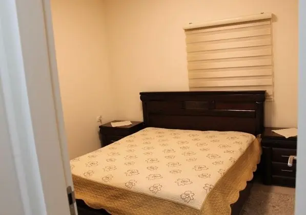 Standard Apart Daire, Bahçe Manzaralı