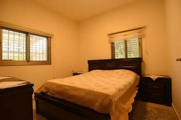 Standard Apart Daire, Bahçe Manzaralı