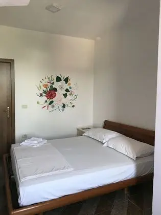 Basic Oda, 1 Yatak Odası, Bahçe Manzaralı