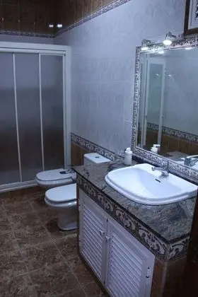 Grand Tek Büyük veya İki Ayrı Yataklı Oda (3)